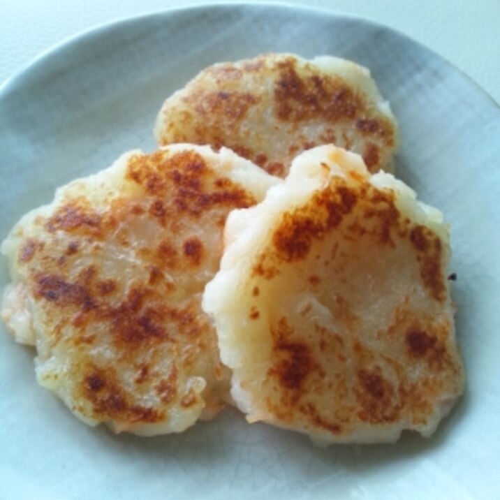離乳食 後期 鮭とじゃがいものおやき レシピ 作り方 By たまははヘ ヘ 楽天レシピ 離乳食 後期 鮭とじゃがいものおやき レシピ 作り方 By たまははヘ ヘ 楽天レシピ